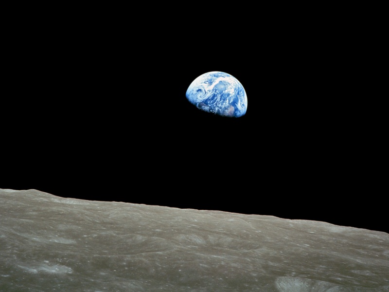 Image prise par Apollo 11, le 16 Juillet 1969 (et légèrement retouchée)