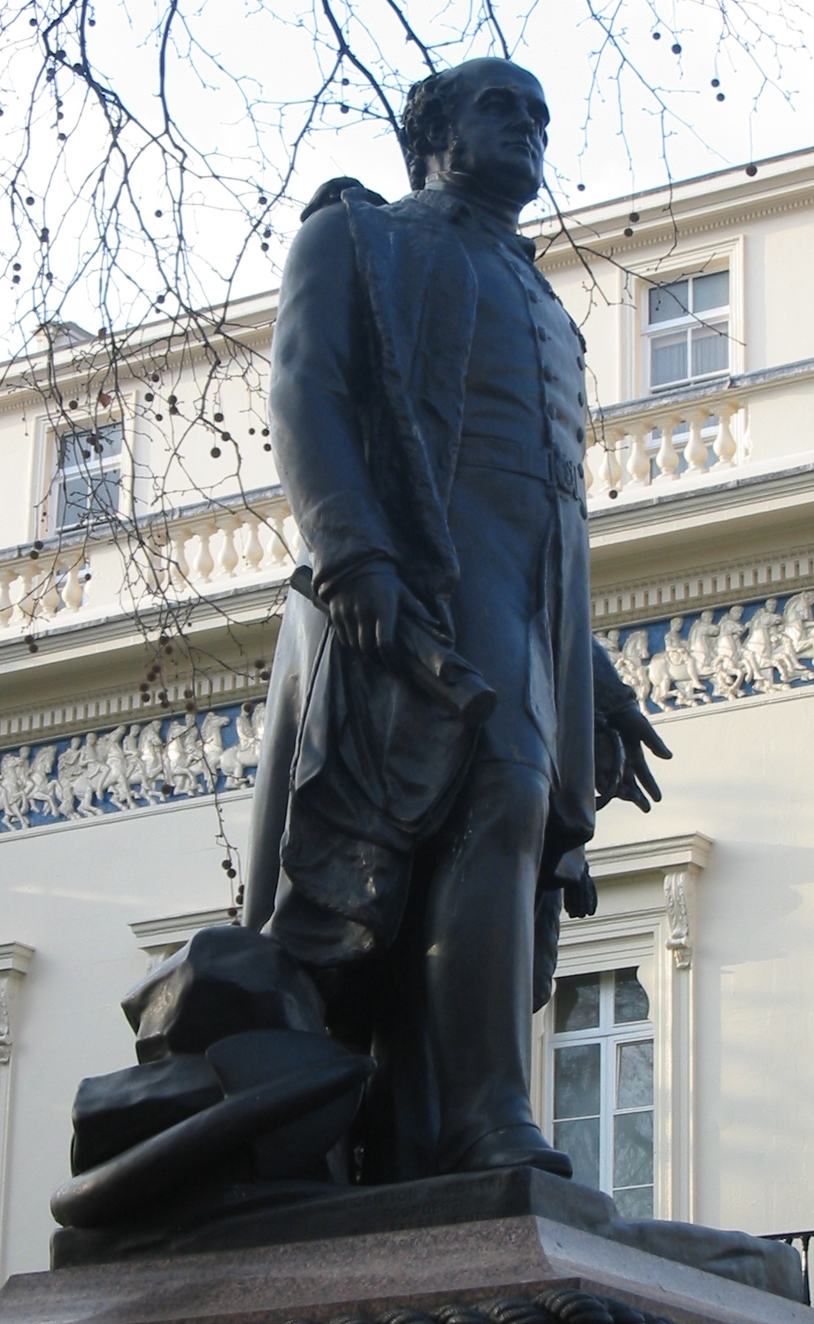 Statue de Sir John Franklin à Londres. 